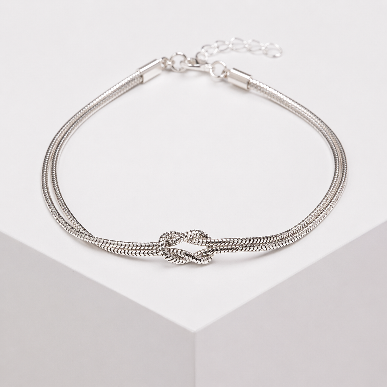 knot bracelet